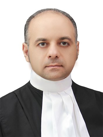 احمد-محسنیان-وکیل-پایه-یک-دادگستری-و-مشاور-حقوقی-متخصص-در-دعاوی-شهرداری-ها